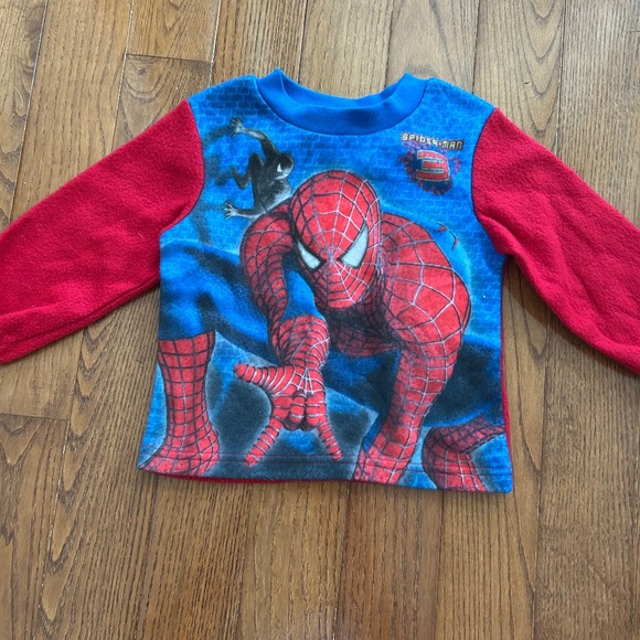 Spiderman soft fuzzy shirt - Picture 1 of 6